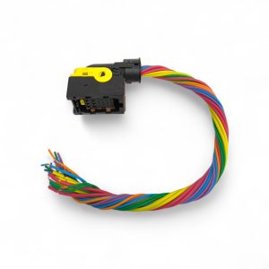 CHICOTE 22 VIAS FEMEA REPARO CAIXA TECU VOLVO (PRETO)